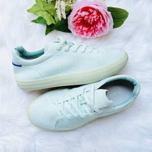 Rothy’s RS02 Aquamarine Sneakers